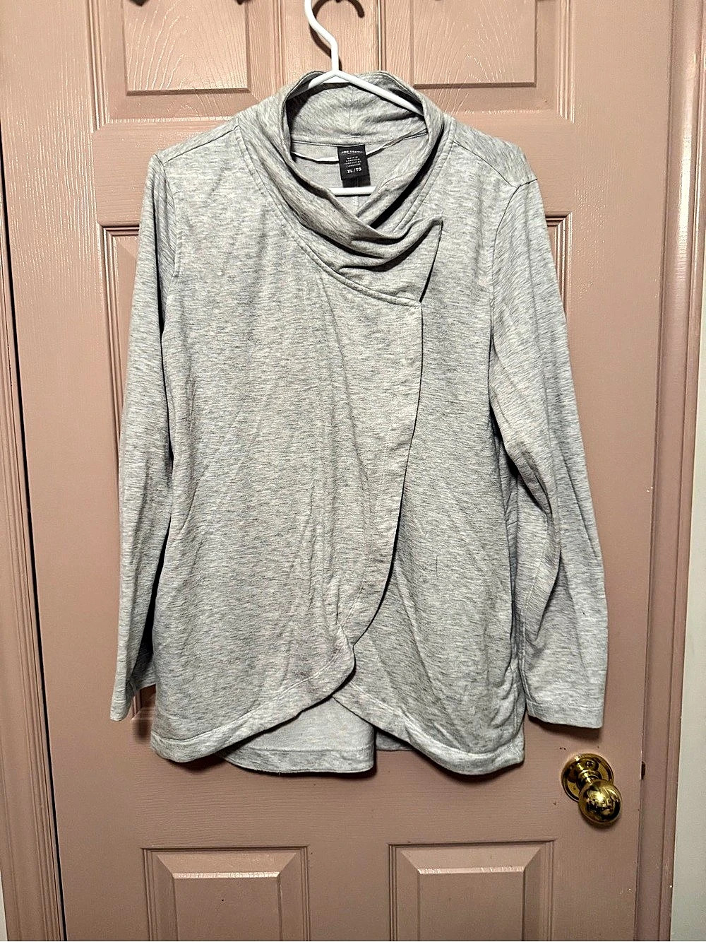 2 for $25 Joe Fresh Active Gray Cowl Neck Long Sleeve Size XL Like New